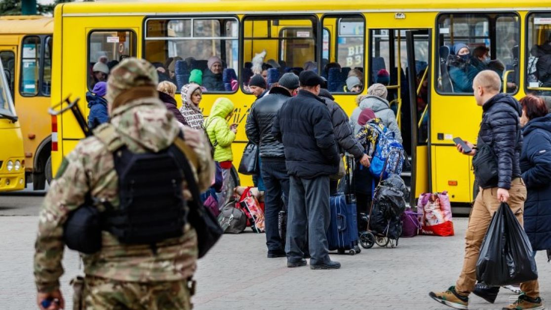 Як уникнути поширення інфекційних хвороб у місцях перебування переселенців і біженців