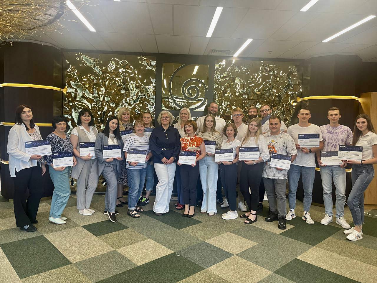 Лікарі КНП "БЛІЛ м. Бахмут" прийняли участь у модулі школи ботулінотерапії по спастичності верхньої кінцівки під контролем УЗД