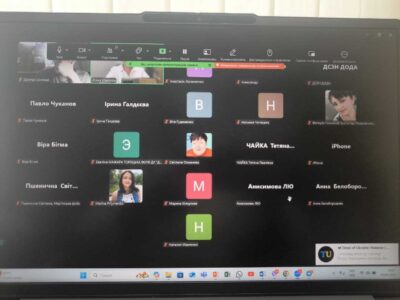 photo_5334578531478402804_y